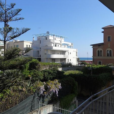 Le Vele Hotel Lido di Ostia Exterior photo